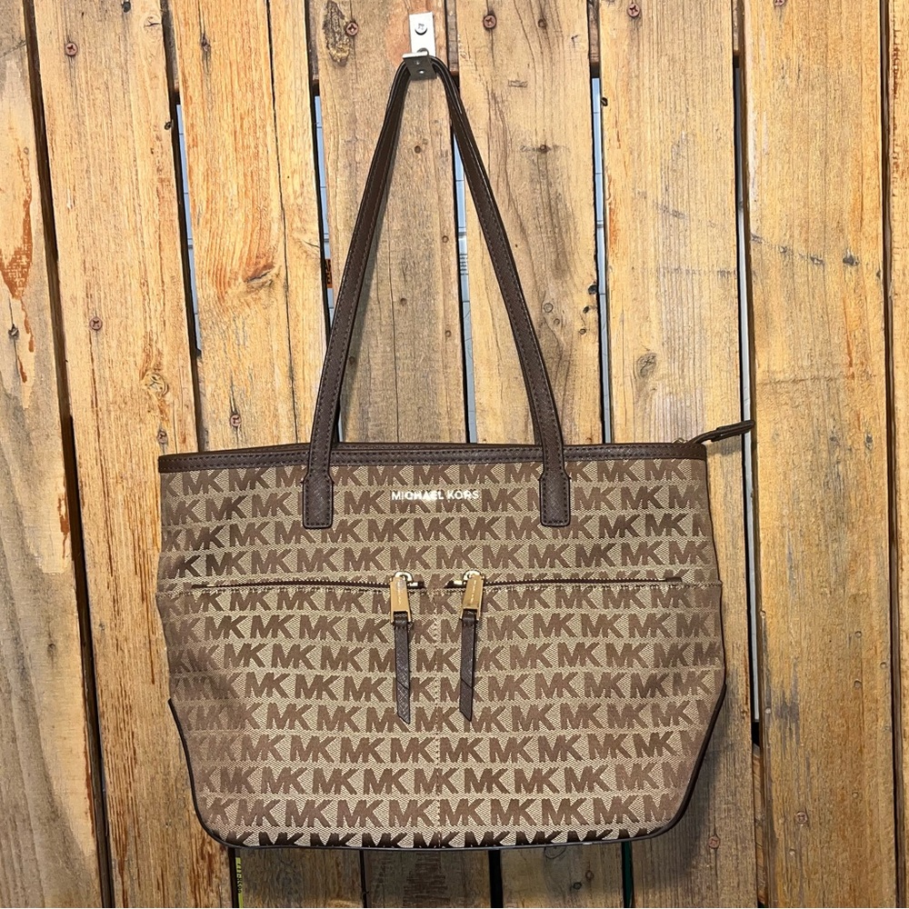 Micheal Kors Signature Canvas Satchel